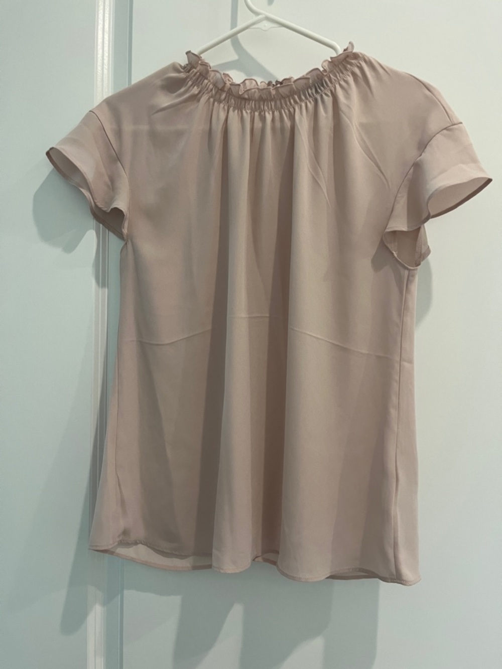 Express Blush Short Sleeve Ruffle-Neck Blouse